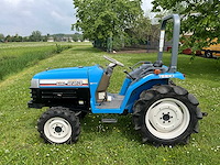 Iseki minitractor - afbeelding 12 van  31