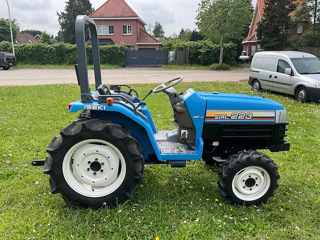 Iseki minitractor - afbeelding 28 van  31