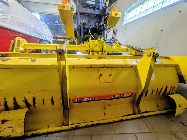 Iseki piccoro rupstrekker / micro rupstractor - afbeelding 2 van  24