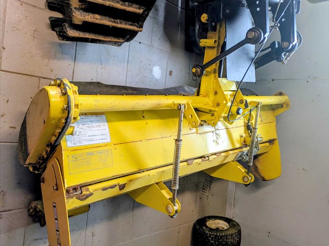 Iseki piccoro rupstrekker / micro rupstractor - afbeelding 4 van  24