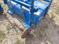 Iseki ra1300 grondfrees - afbeelding 2 van  10