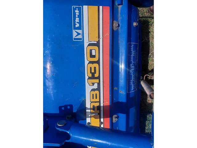 Iseki rb 130 grondfrees - afbeelding 7 van  9