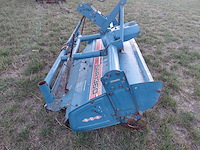 Iseki sar1360 - grondfrees - afbeelding 9 van  11