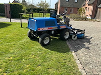 Iseki sf330 grasmaaier 4x4 + cabine (gedemonteerd) - afbeelding 8 van  74