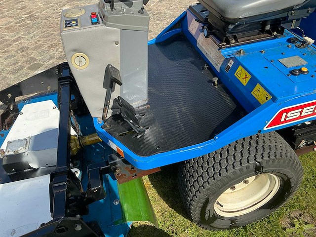 Iseki sf330 grasmaaier 4x4 + cabine (gedemonteerd) - afbeelding 62 van  74