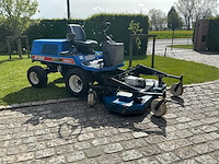 Iseki sf330 grasmaaier 4x4 + cabine (gedemonteerd) - afbeelding 4 van  74