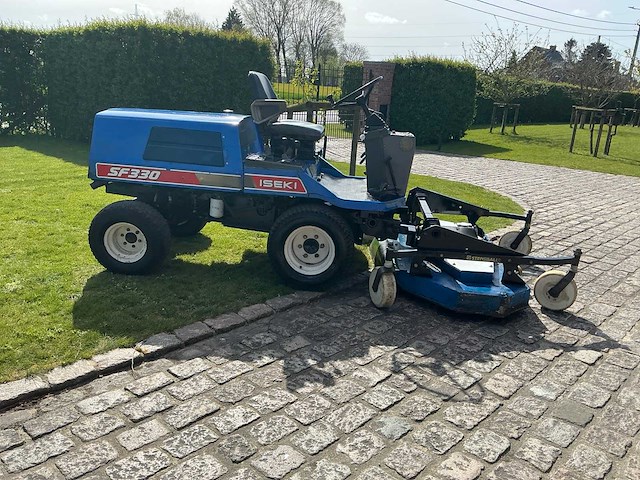 Iseki sf330 grasmaaier 4x4 + cabine (gedemonteerd) - afbeelding 6 van  58