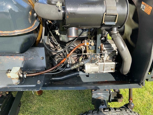 Iseki sf330 grasmaaier 4x4 + cabine (gedemonteerd) - afbeelding 28 van  58