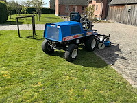 Iseki sf330 grasmaaier 4x4 + cabine (gedemonteerd) - afbeelding 8 van  61