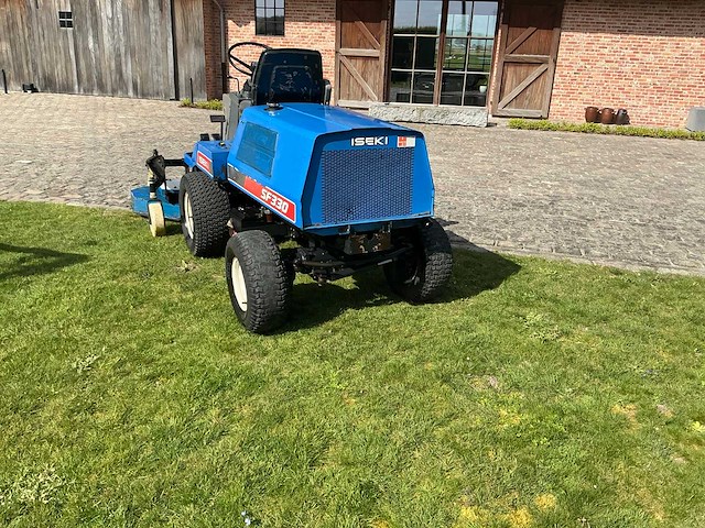 Iseki sf330 grasmaaier 4x4 + cabine (gedemonteerd) - afbeelding 13 van  61