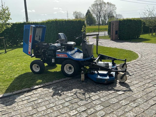 Iseki sf330 grasmaaier 4x4 + cabine (gedemonteerd) - afbeelding 35 van  61