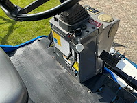 Iseki sf330 grasmaaier 4x4 + cabine (gedemonteerd) - afbeelding 42 van  61