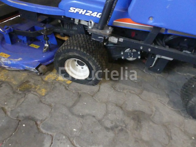 Iseki sfh240 professionele zitmaaier - sbc550f - afbeelding 11 van  22