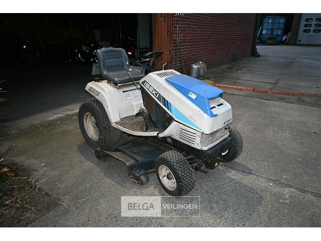 Iseki sg13 zitmaaier - afbeelding 1 van  10