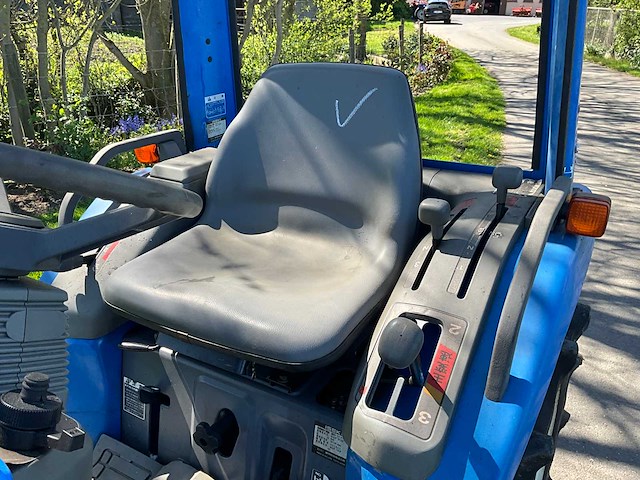 Iseki sial 15 minitractor - afbeelding 10 van  22