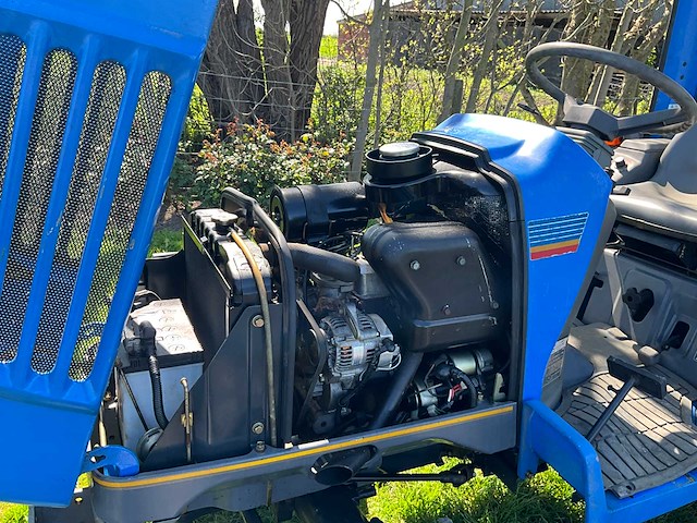 Iseki sial 15 minitractor - afbeelding 15 van  22