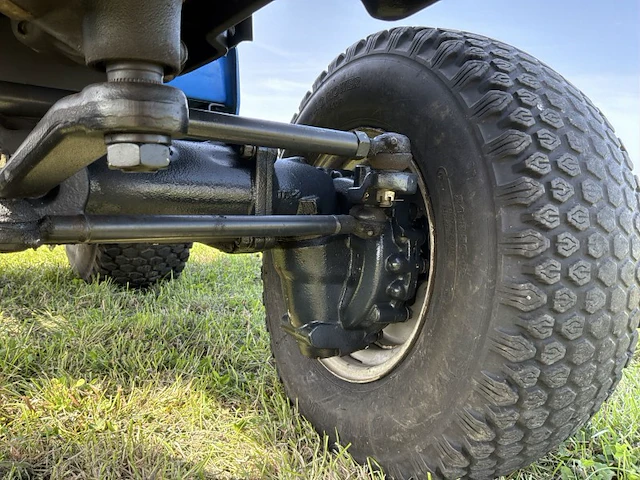 Iseki sial tf173f vierwielaangedreven minitractor - afbeelding 2 van  21