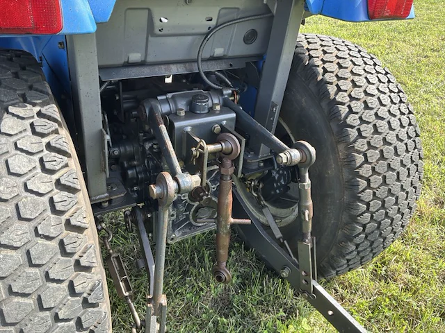 Iseki sial tf173f vierwielaangedreven minitractor - afbeelding 10 van  21