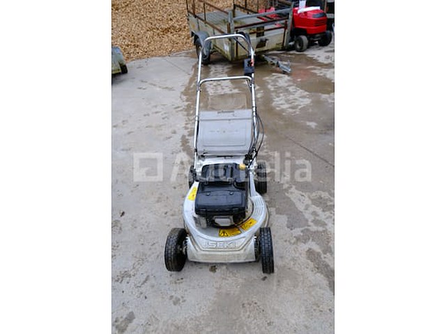 Iseki sw621 benzine grasmaaier - afbeelding 4 van  11