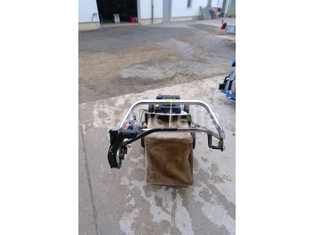 Iseki sw621 benzine grasmaaier - afbeelding 8 van  11
