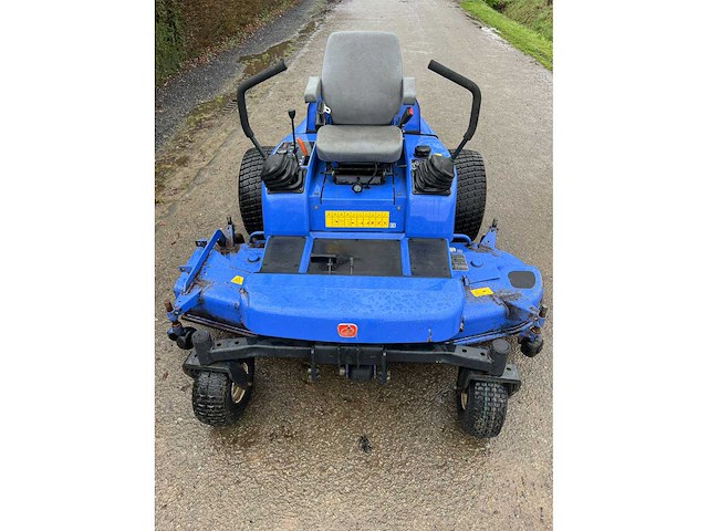 Iseki sz330 zero turn zitmaaier 2008 - slechts 255u - afbeelding 6 van  10