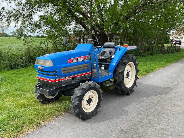 Iseki ta247 minitractor - afbeelding 1 van  21