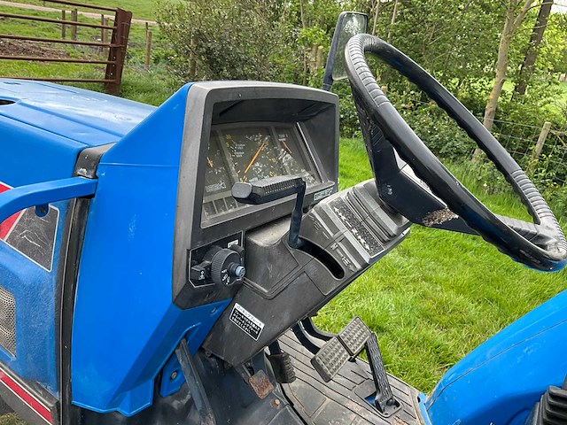 Iseki ta247 minitractor - afbeelding 14 van  21