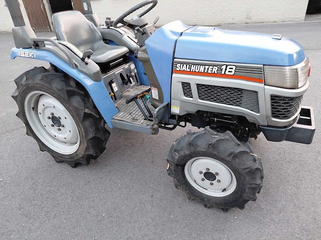 Iseki th18 vierwielaangedreven minitractor - afbeelding 6 van  12
