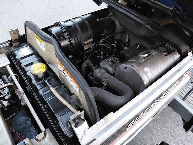 Iseki th18 vierwielaangedreven minitractor - afbeelding 11 van  12