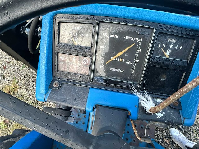 Iseki tl1900 minitractor - afbeelding 5 van  25