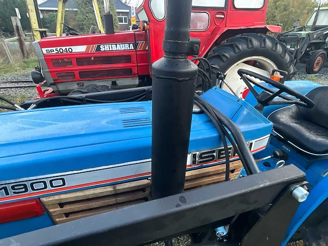 Iseki tl1900 minitractor - afbeelding 16 van  25