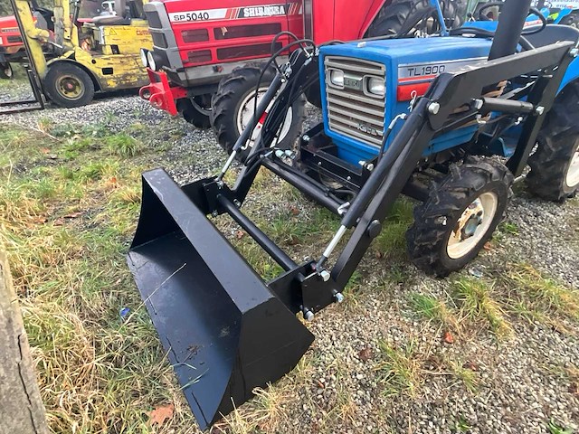 Iseki tl1900 minitractor - afbeelding 18 van  25
