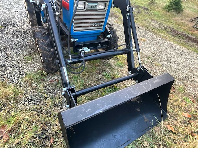 Iseki tl1900 minitractor - afbeelding 23 van  25