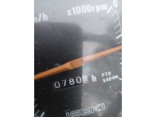 Iseki tl2100 minitractor - afbeelding 11 van  13