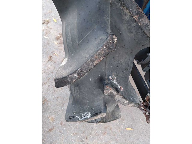 Iseki tl2100 minitractor - afbeelding 9 van  13