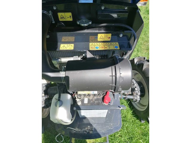 Iseki tle3400 minitractor - afbeelding 4 van  16
