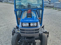Iseki tractor + maaibalk - afbeelding 5 van  12