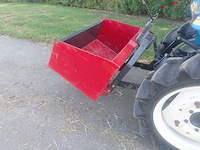 Iseki tu 185 minitractor + grondbak - afbeelding 14 van  22