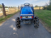 Iseki tu 185 minitractor + grondbak - afbeelding 12 van  22