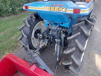 Iseki tu 185 minitractor + grondbak - afbeelding 19 van  22