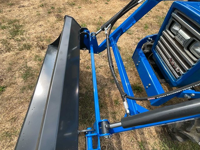 Iseki tu1700 met katana frontlader - afbeelding 10 van  18