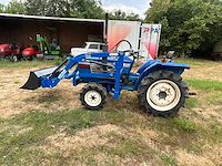 Iseki tu1700 met katana frontlader - afbeelding 11 van  18