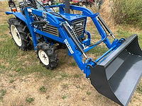 Iseki tu1700 met katana frontlader - afbeelding 14 van  18