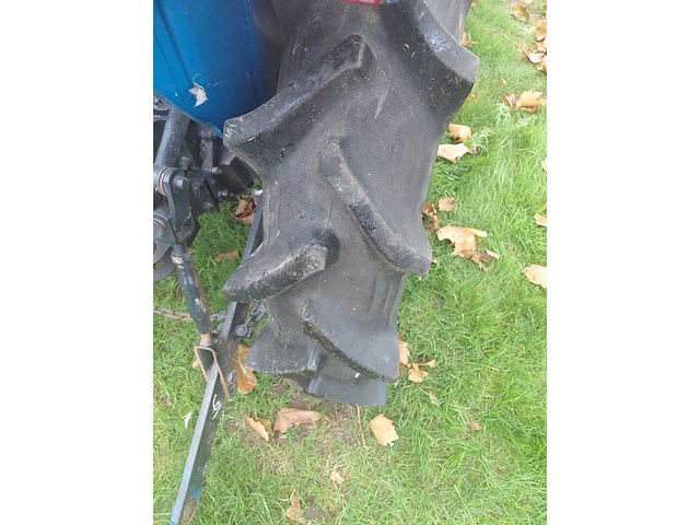 Iseki tu1900 minitractor - afbeelding 3 van  13