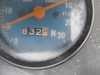 Iseki tu1900 minitractor - afbeelding 12 van  13