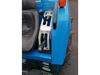 Iseki tu217f vierwielaangedreven minitractor - afbeelding 12 van  13