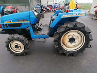 Iseki tu217f vierwielaangedreven minitractor - afbeelding 1 van  13