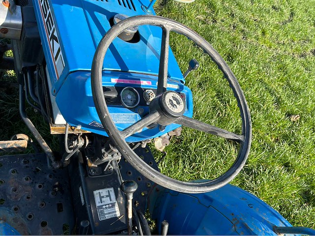 Iseki tx1510 minitractor - afbeelding 2 van  8