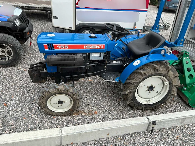 Iseki tx155f 4wd landbouwtractor - afbeelding 15 van  17