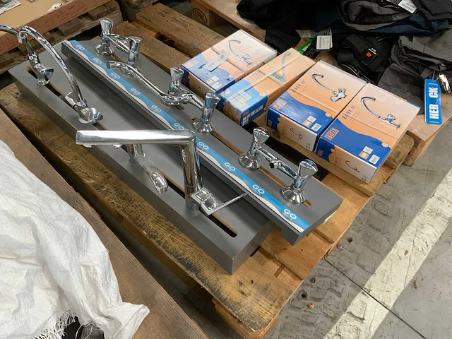 Isifix partij mengkranen - afbeelding 8 van  9